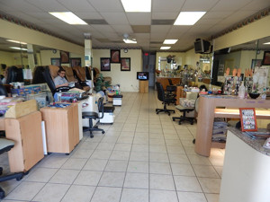 Picture of Cần Bán Nail Shop Thành phố Cedar Hill, TX. Vị trí: Khu Plaza