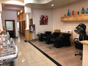 Picture of Cần Bán Nail Shop ở Fort Worth, TX. Trong Hulen Mall. Income/tháng: $50,000