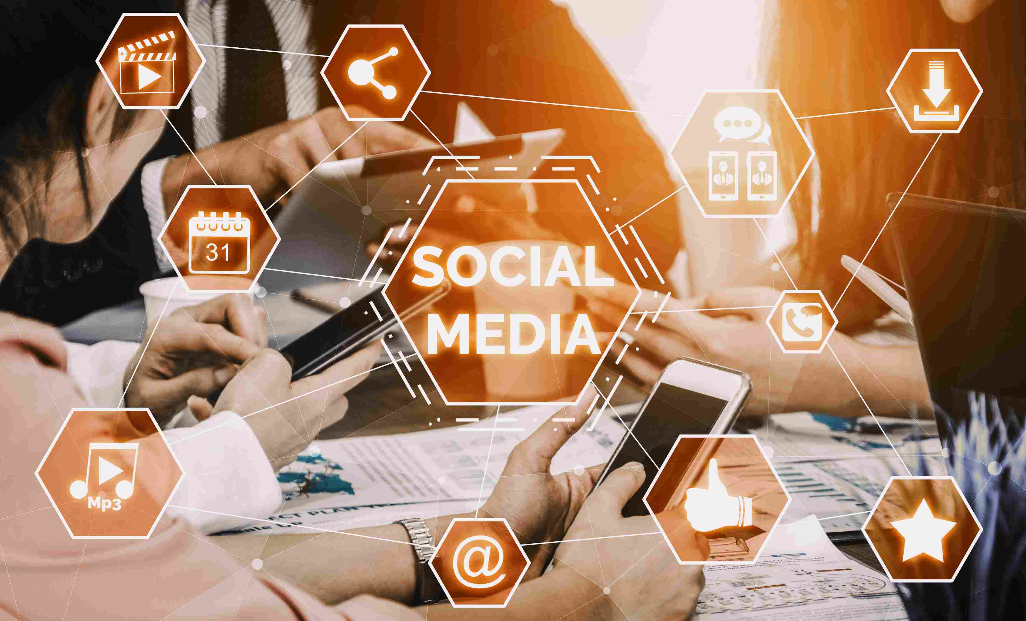 How Nail Salons Double Their Clients Using Social Media Marketing